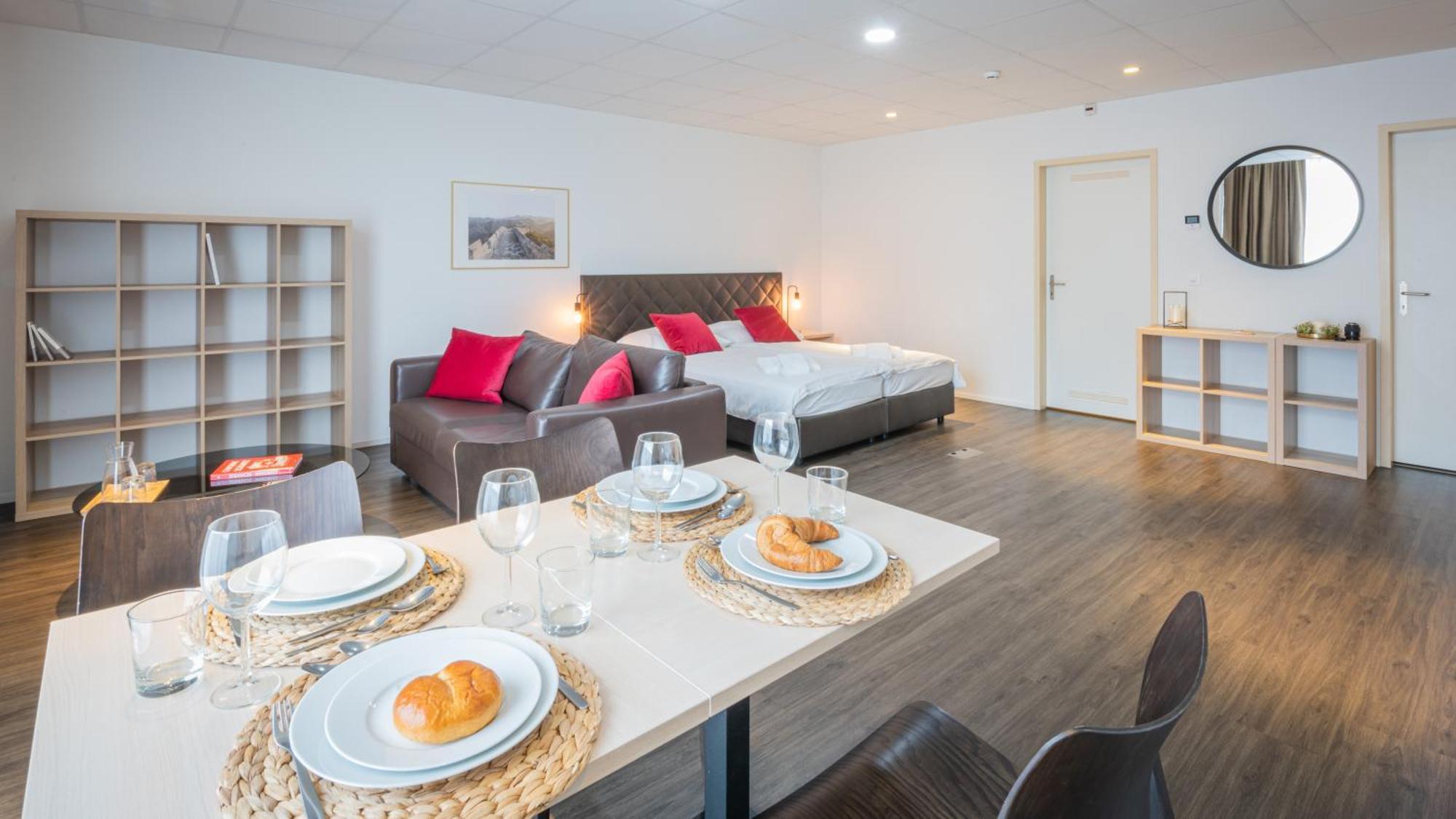 Los Lorentes Apartments Bern Airport Belp Zewnętrze zdjęcie